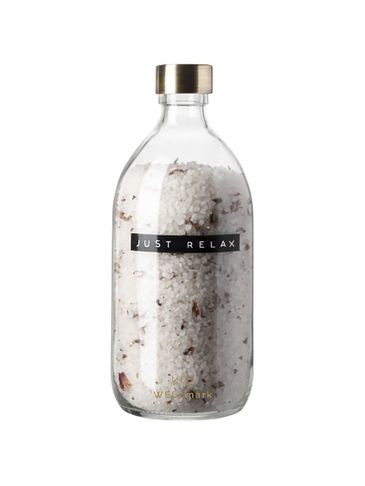 Wellmark Just Relax sól do kąpieli o różanym zapachu i pojemności 500 ml, przezroczysty bezbarwny